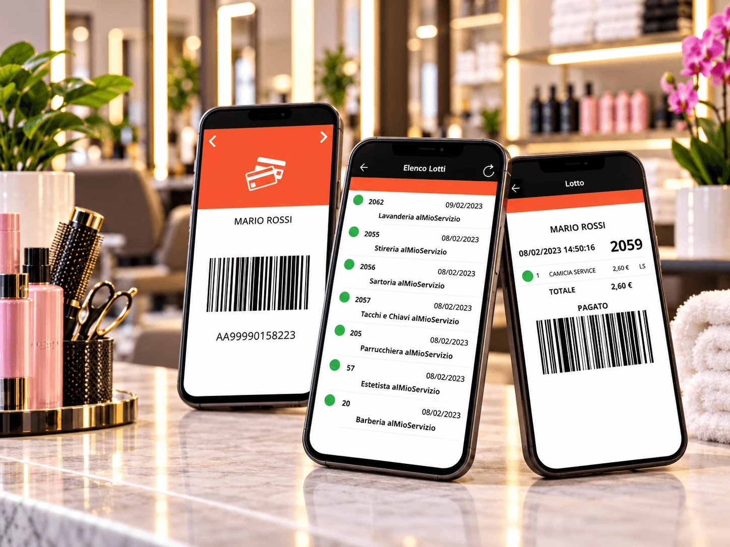 Schermate dell’app 3care per i clienti visualizzate su tre smartphone.